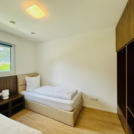 Tiny House Village Hotel
